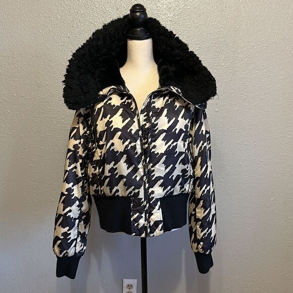 Baby phat women’s houndstooth puffer jacket size XL - Picture 7 of 15